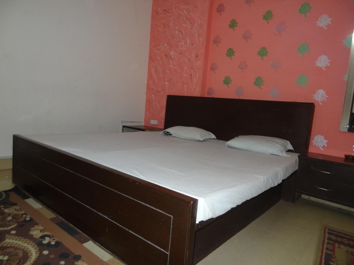 Hotel Aashiyana Agra  Zewnętrze zdjęcie