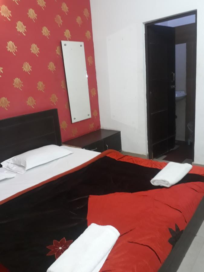 Hotel Aashiyana Agra  Zewnętrze zdjęcie