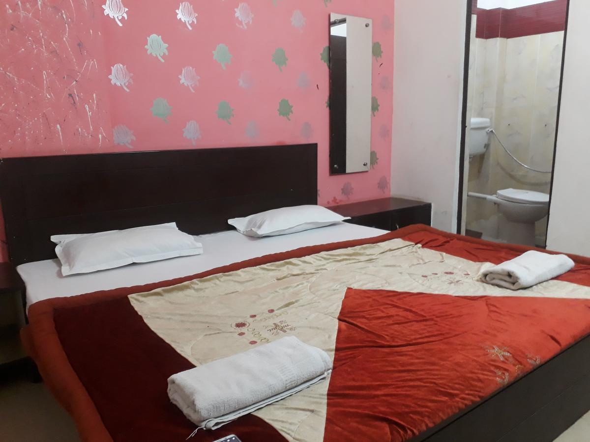 Hotel Aashiyana Agra  Zewnętrze zdjęcie
