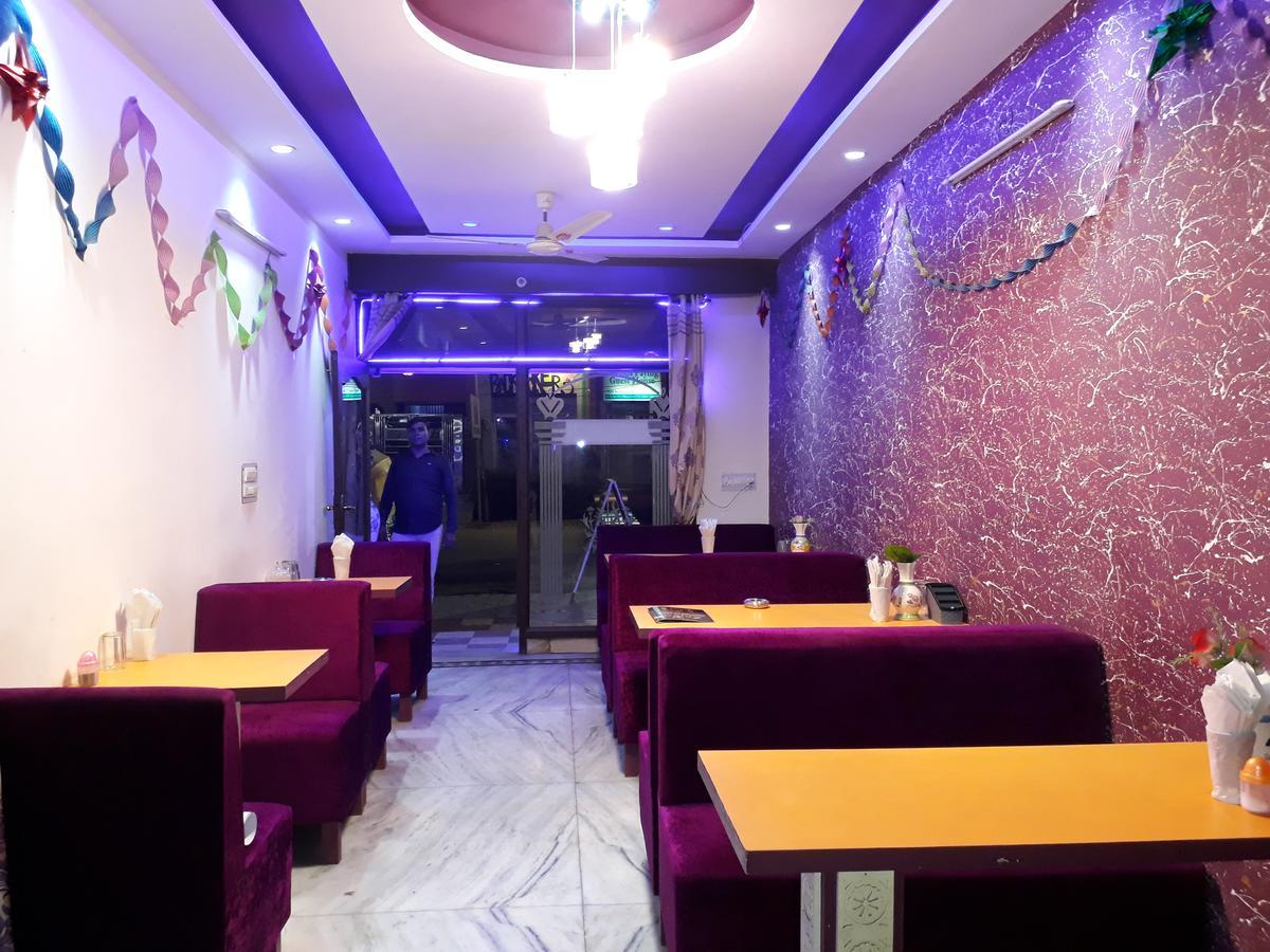 Hotel Aashiyana Agra  Zewnętrze zdjęcie