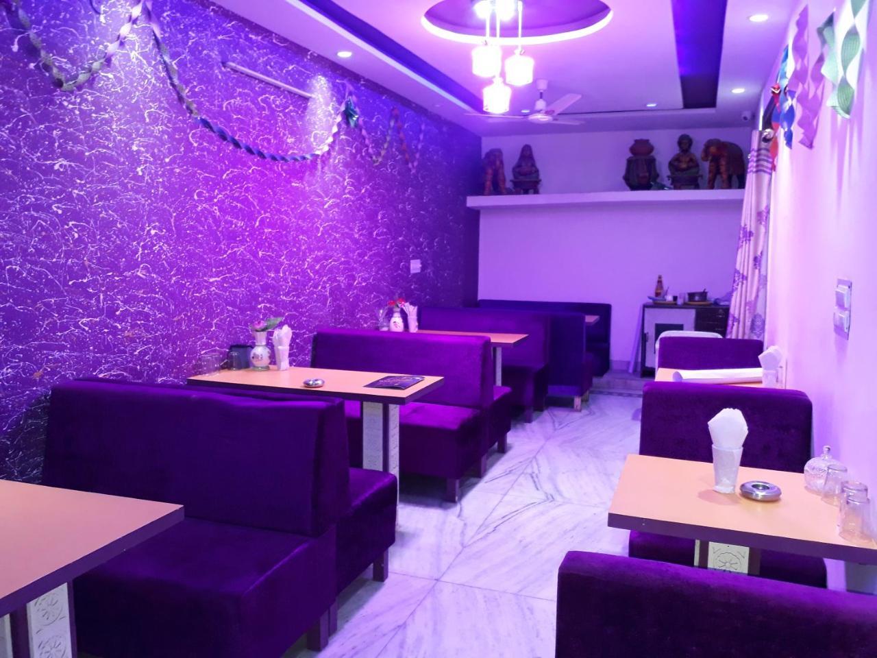 Hotel Aashiyana Agra  Zewnętrze zdjęcie